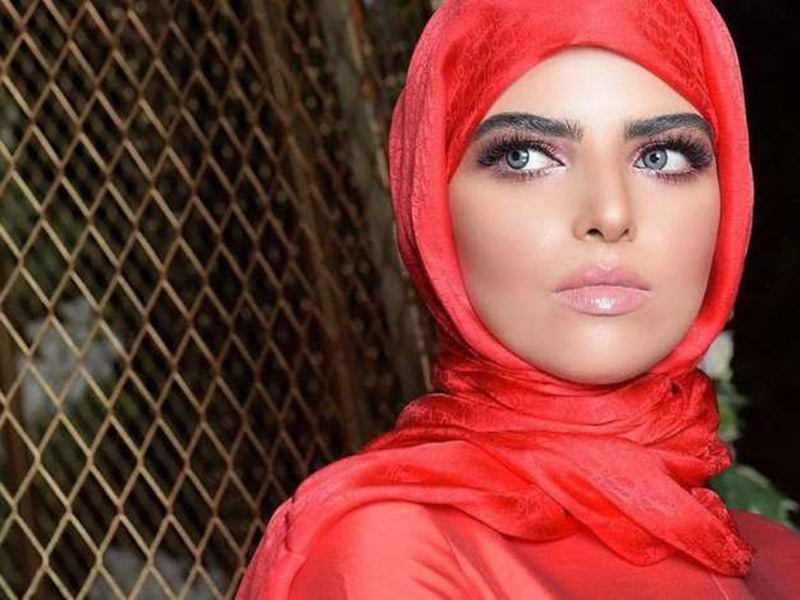 اضغط لمشاهدة الصور: سارة الودعاني تتعرض لانتقادات قاسية بعد إخفاء وجه زوجها عن متابعيها